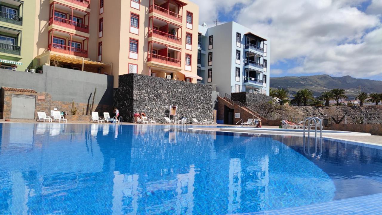 Huebsche Ferienwohnung Mit 2 Schlafzimmern, Pool Und Wlan, Strandnaehe กาเยาซัลวาเค ภายนอก รูปภาพ